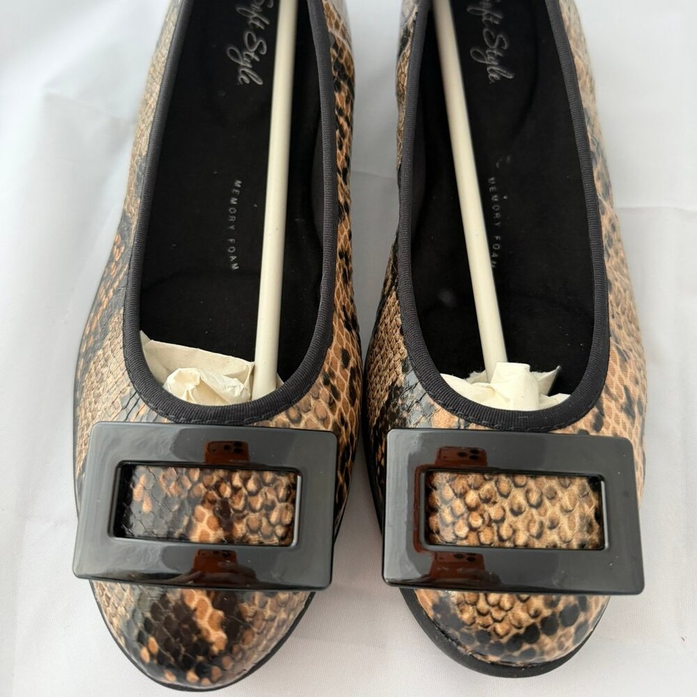 Soft Style by Hush Puppies   Paquita Python Ballet Flats   Size 5.5 M  NIB